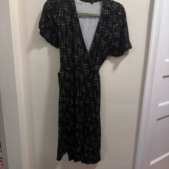 Ann Taylor wrap dress size 4P - Picture 1 of 4